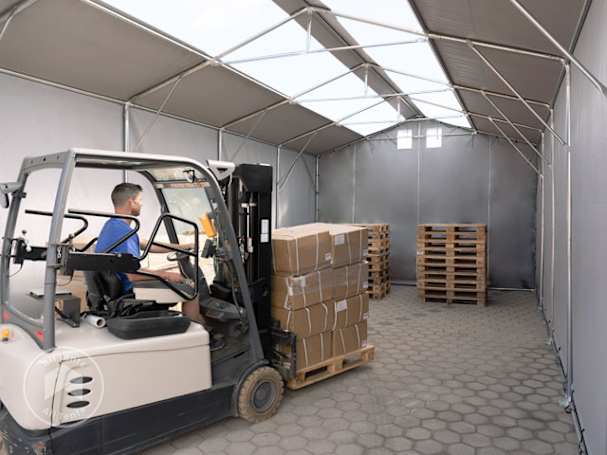 Industrial tent for goods storage