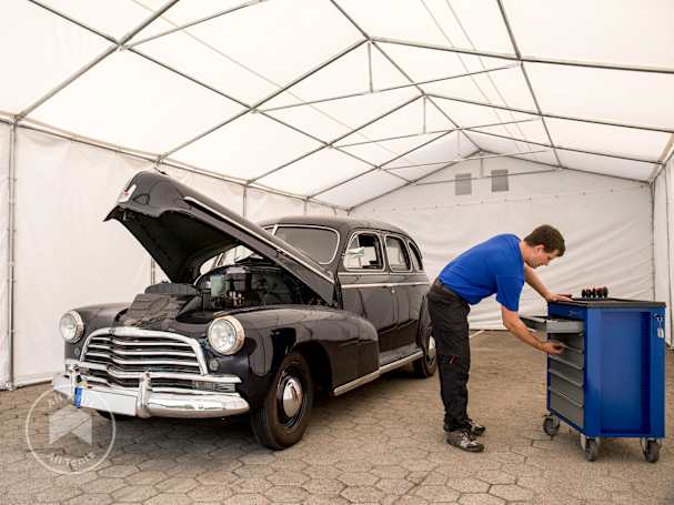 Storage tent as a large garage