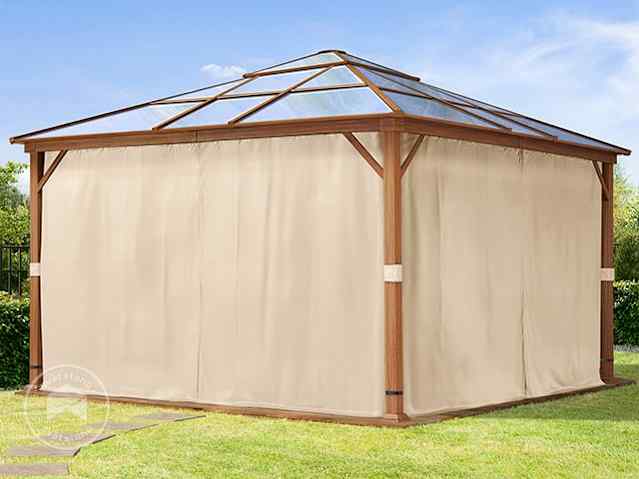 DTL2_Forest_Deluxe_4x4m_Cha_640x480