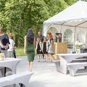 Partyzelt kaufen – wetterfeste Zelte in Profi-Qualität für Events & Gewerbe