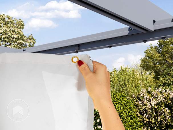 Detalle del montaje de la cortina de pérgola