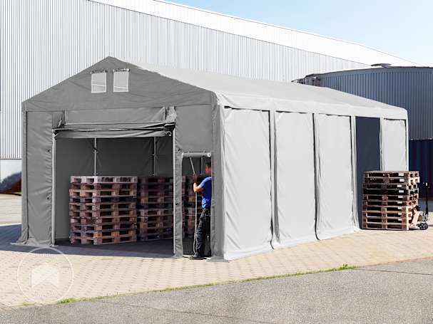 Carpa almacén resistente con dos puertas abiertas