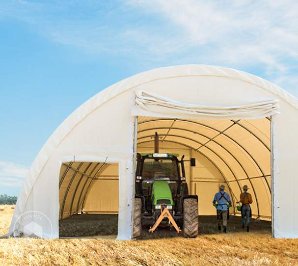 Un abri tracteur pour l'agriculture