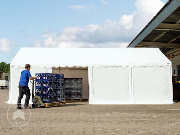 Tente de stockage pour le secteur industriel