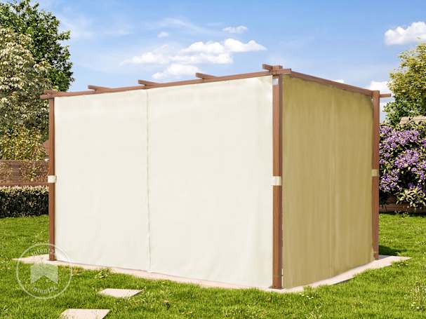 Pergola fermée couleur champagne