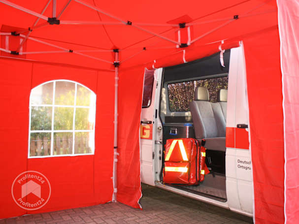 Racetent voor medische hulp