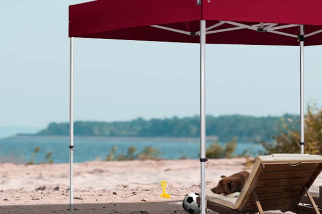 Den Faltpavillon als Strandzelt einsetzen