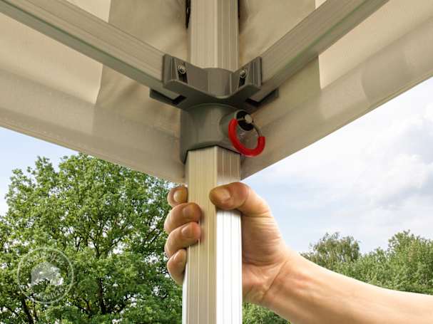 Faltpavillon mit stabiler Konstruktion