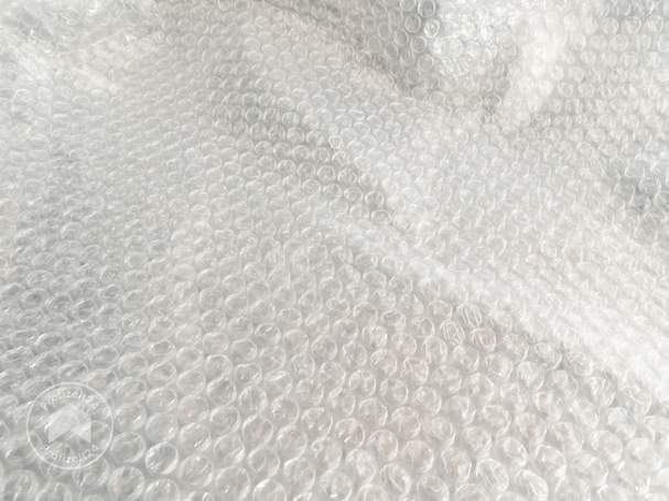 Das Gewächshaus mit Luftpolsterfolie isolieren