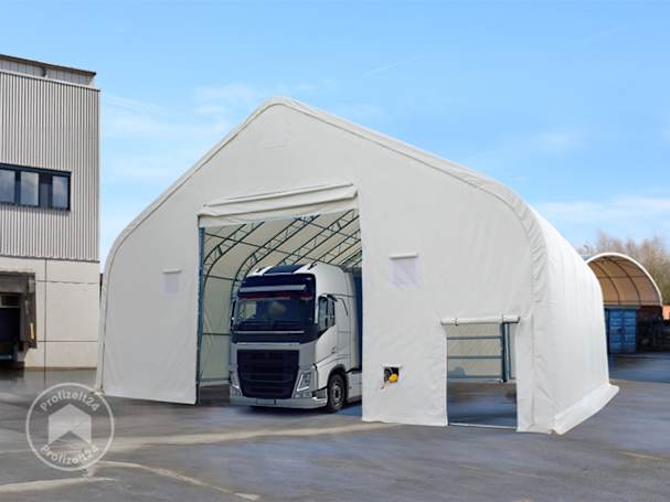 Eine robuste Fachwerk-Zelthalle als Großgarage einsetzen