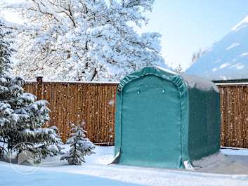 Mobile Zeltgarage im Winter