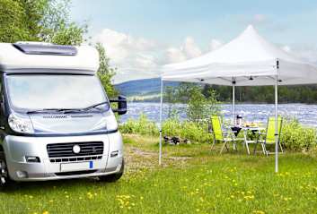 Einen Camping-Pavillon einsetzen