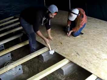 Den Zeltboden selber bauen