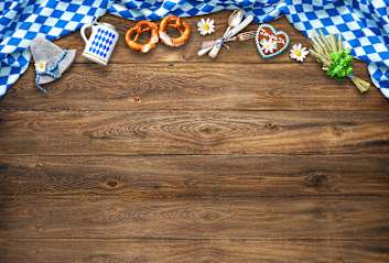 Oktoberfest im Garten feiern