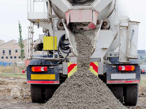 Alternative: Fertigbeton für Fundament