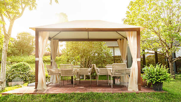 En 4x4 aluminiums paviljong