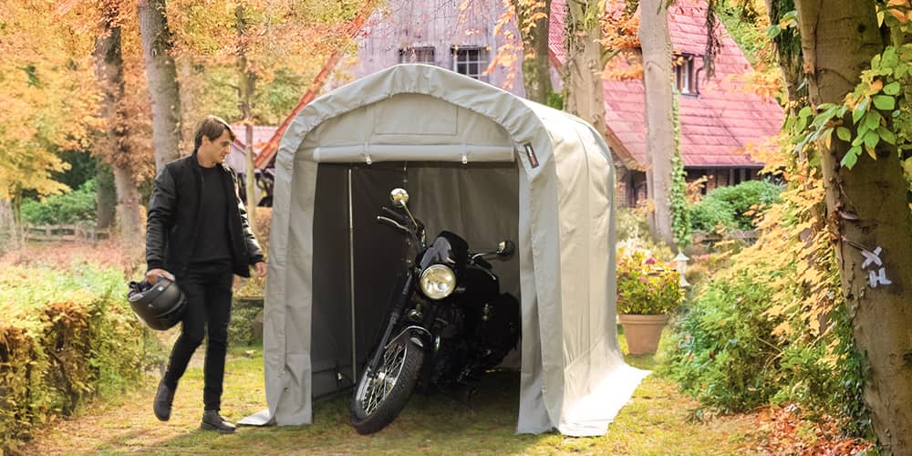 Tenda garage con moto