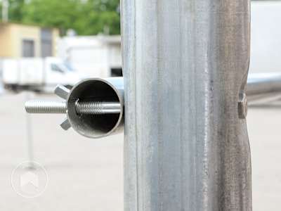 Solida struttura in acciaio delle tende garage
