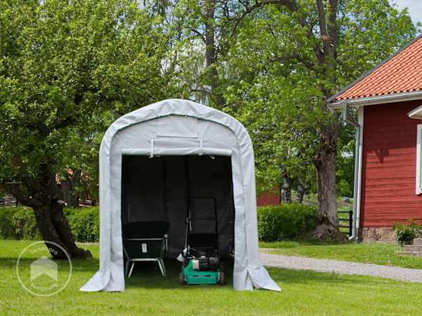 Utilizar uma pequena tenda-garagem para guardar equipamento